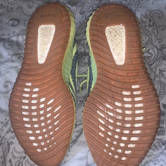 Used slightly no box - Picture 3 of 5